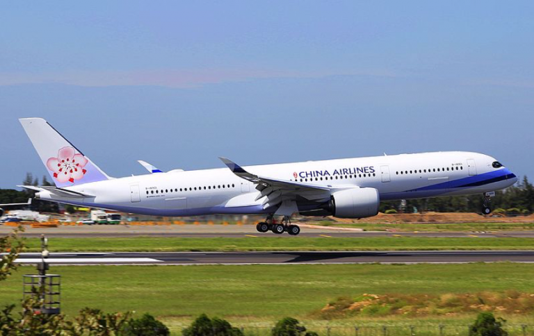 Chinese airline orgy