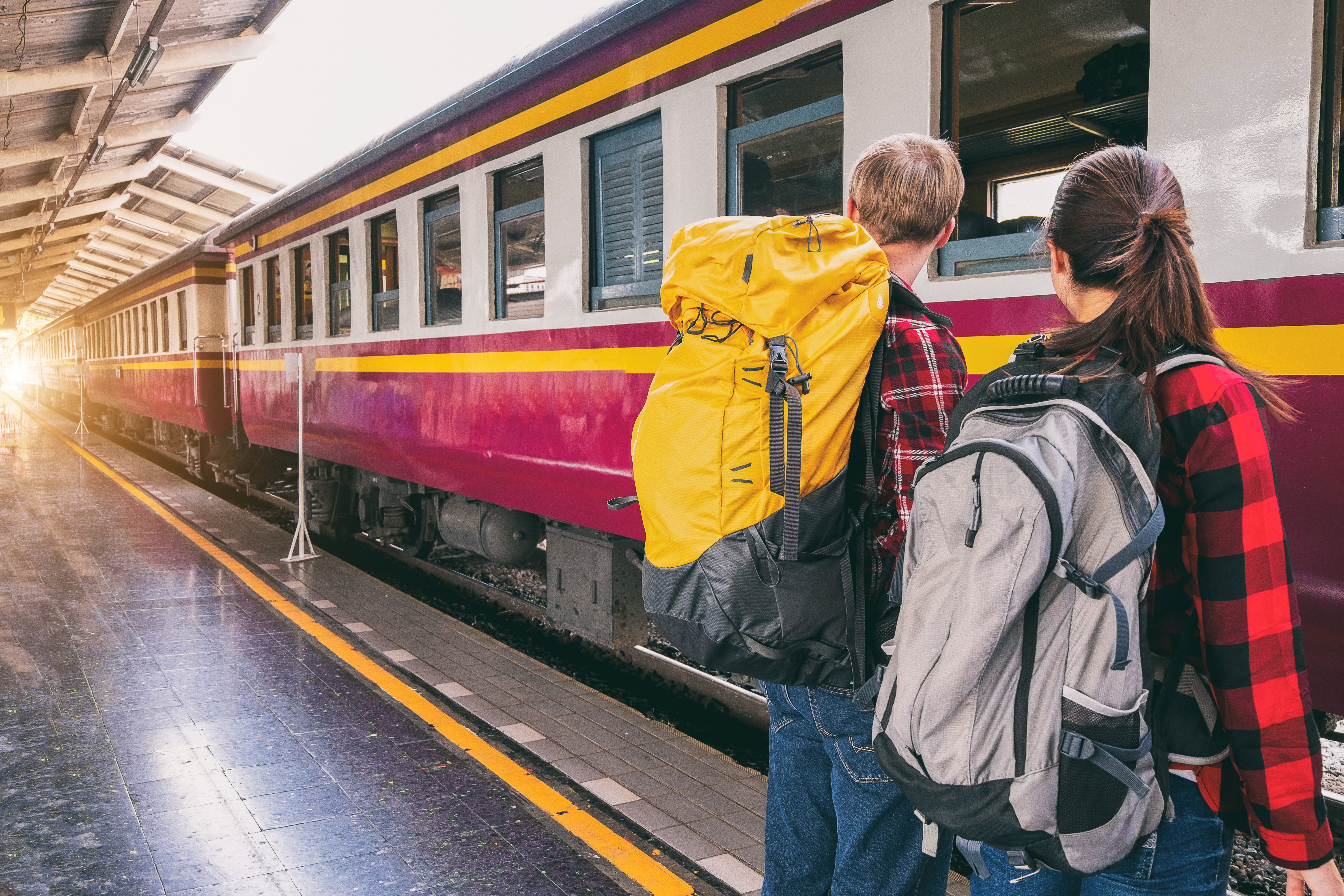 How to Get Around Thailand by Train