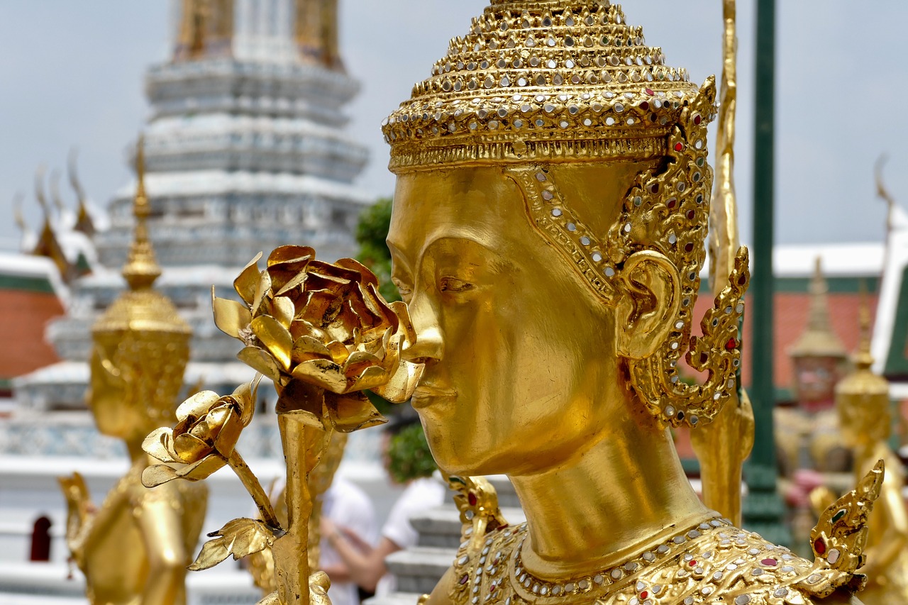 5 Must-Visit Cultural Attractions in Bangkok