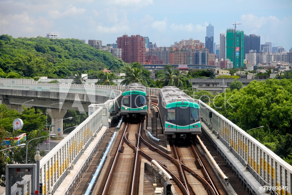 台湾・ 高雄MRT の路線図・乗車券・乗り方など