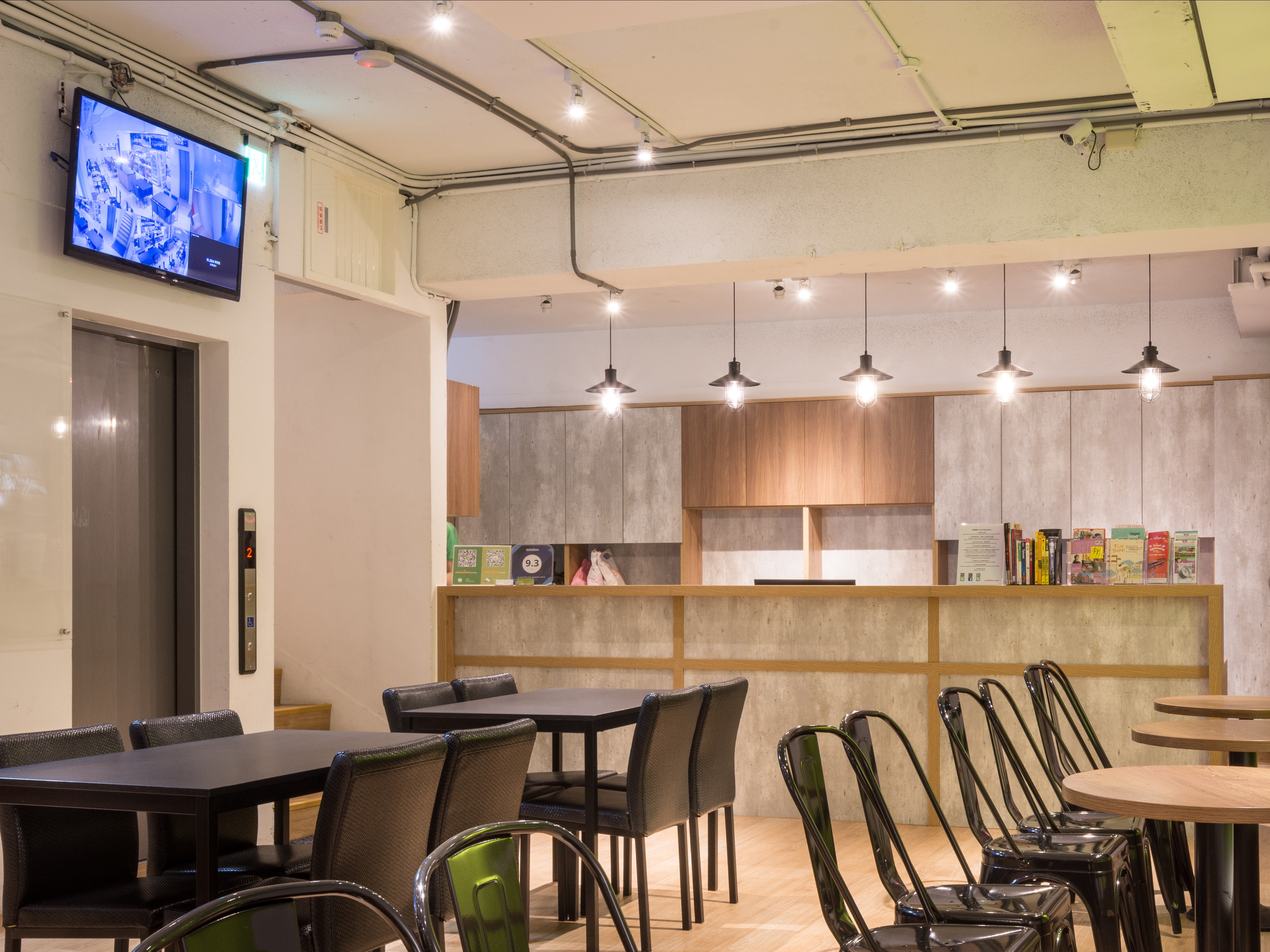 捷運 台北車站 M 7 出口