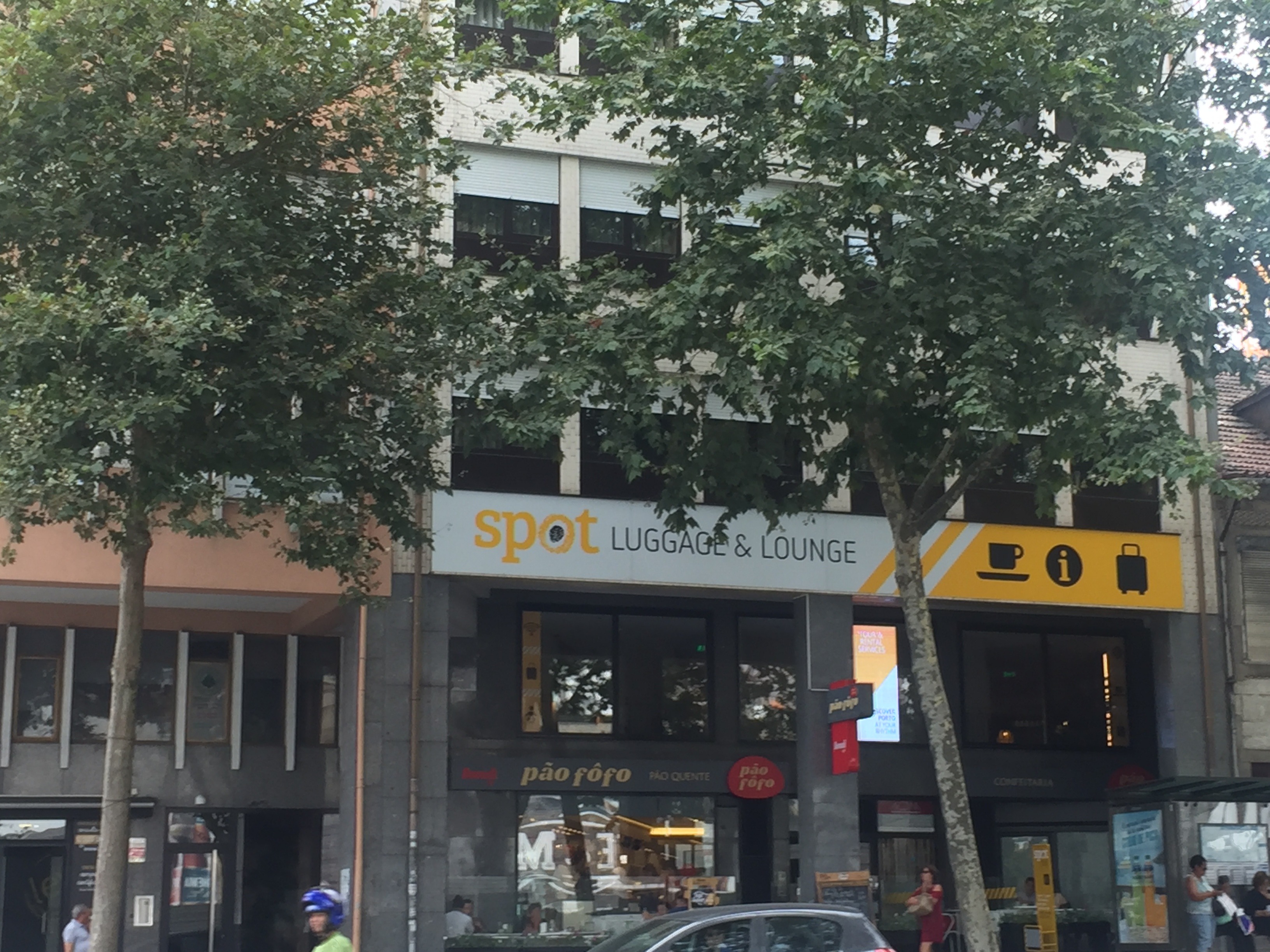 Trindade Metro Station