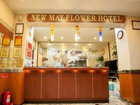 距離台北車站 步行5 分鐘 行李寄放