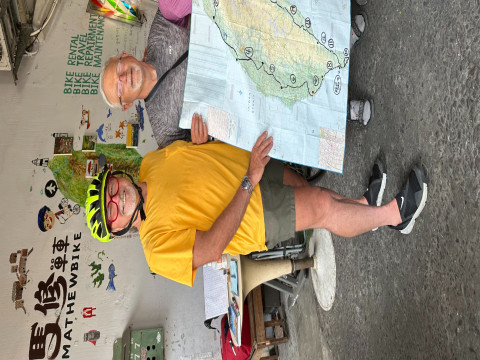 เดิน 7 นาที จาก MRT Shilin ฝากกระเป๋า