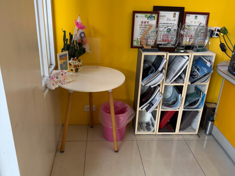  Zuoying Station oF High-Speed Railから徒歩5 分 荷物預かり