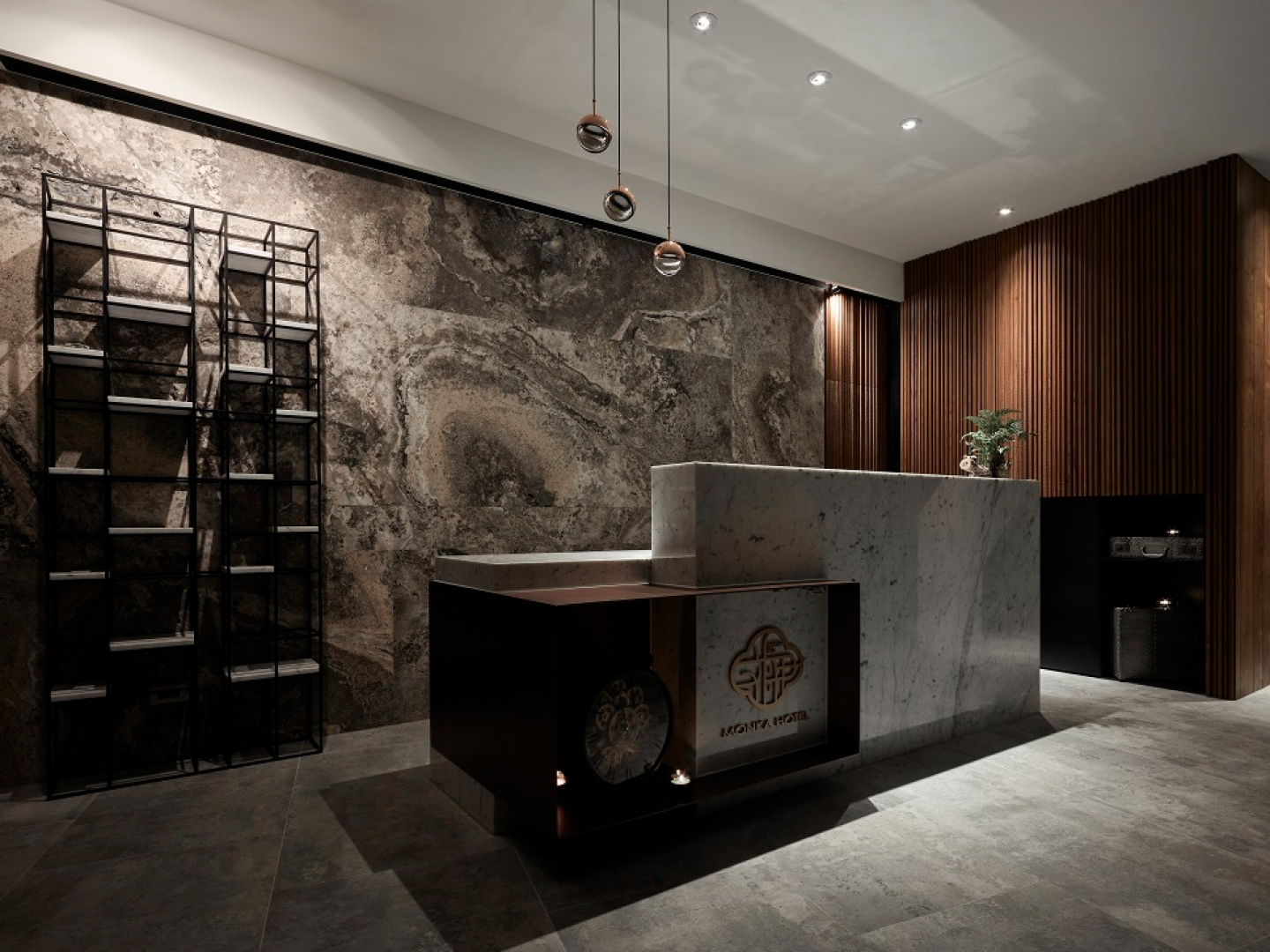 捷運 龍山寺站 1 號出口