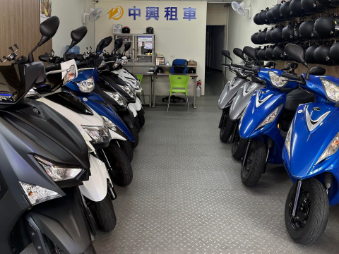 เดิน 3 นาที จาก Taichung Railway Station, Bus Station ฝากกระเป๋า