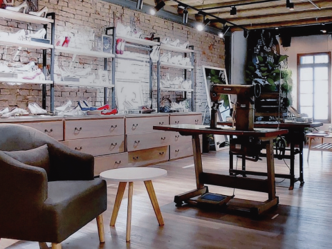 MRT  Zhongshan에서 도보 3 분 수하물 보관